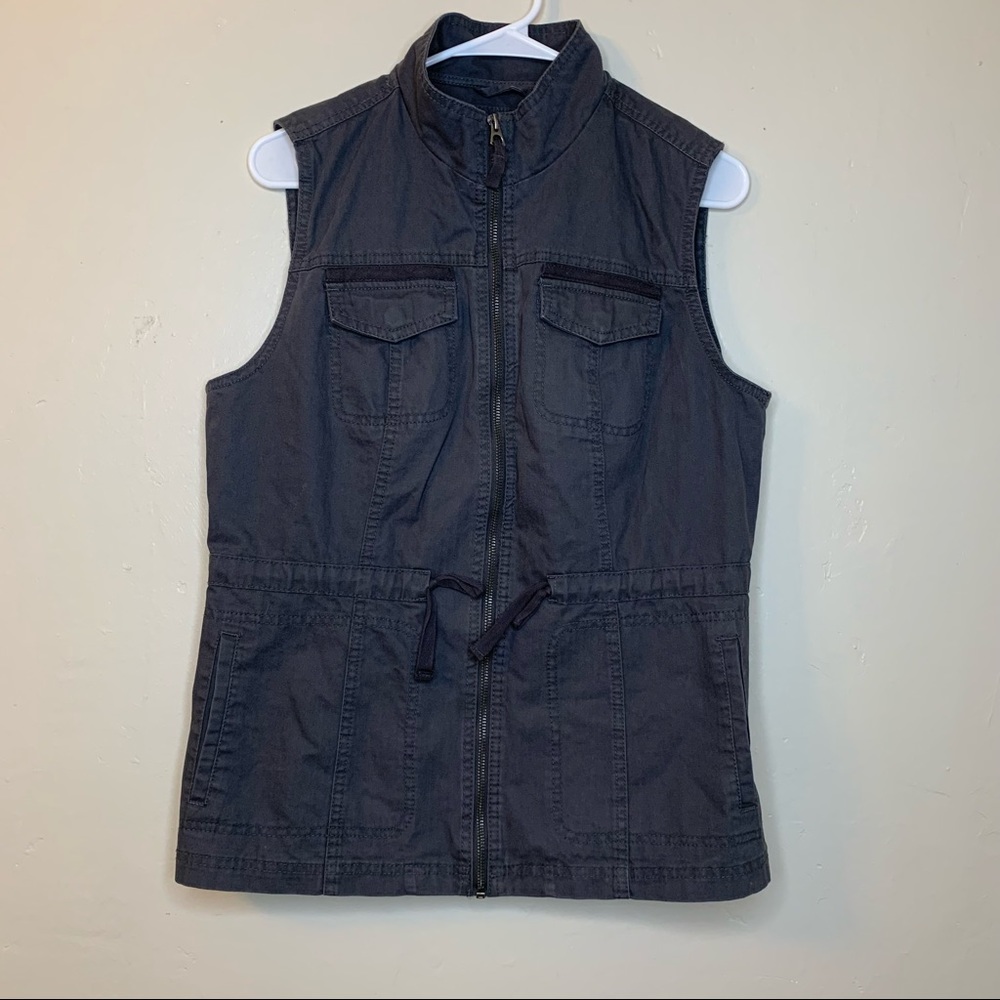Gray Utility Vest with Pockets and Cinch Waist